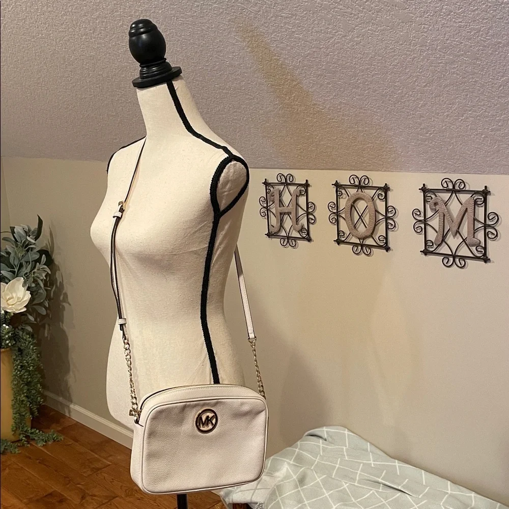 Michael Kors Cream Pebbled Leather Logo Crossbody Bag - Picture 5 of 7